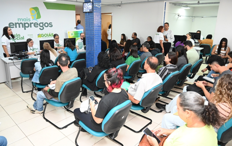 Goiás promove Feirão de Empregos com salários de até R$ 4,7 mil